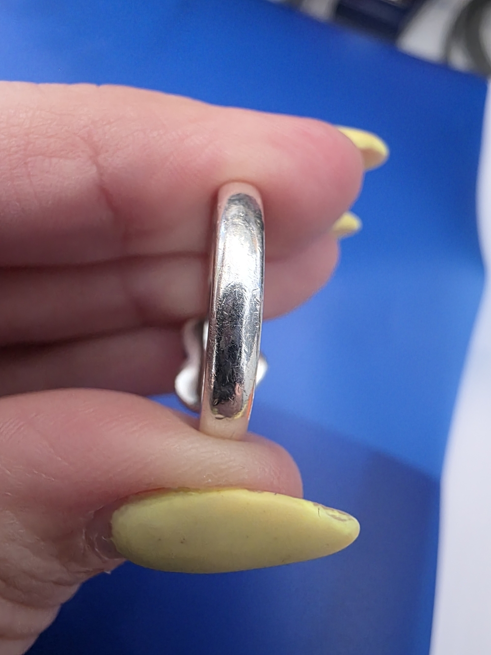 Tiffany & Co. Silver Heart Signet Ring with Center Diamond - Picture 5 of 7
